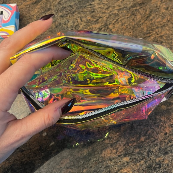 The Phluid Project Clear PVC Fannypack with free gift 4-pc spray set. New! Vegan - Picture 4 of 14